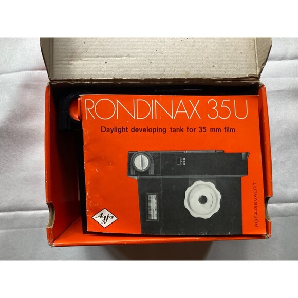 AGFA Rondinax 35 U Daylight Film Developing Tank For 35mm Film TYPE 6452 - Picture 2 of 15